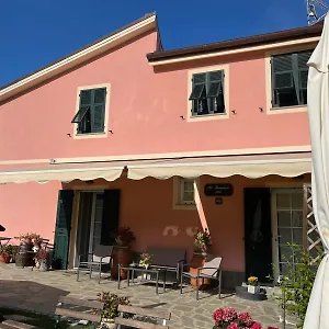 il-sestri-levante.hotelitalianriviera.com/